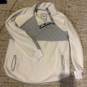 A&F quilted fleece pull over